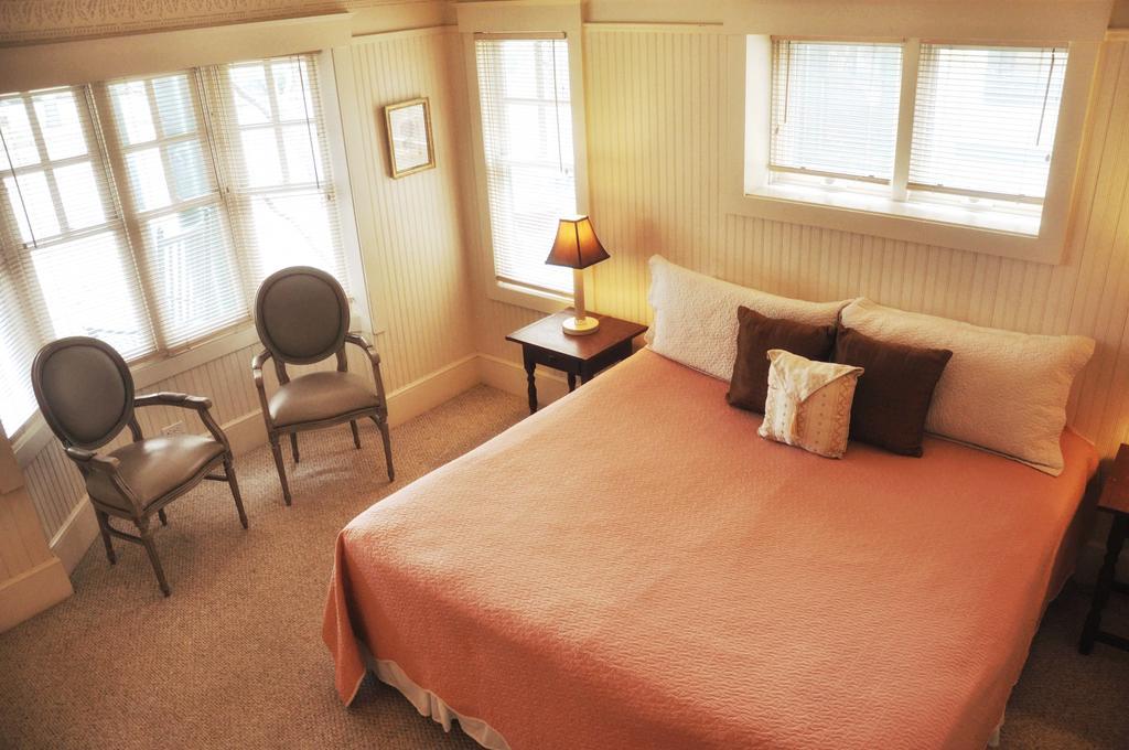Om Sanctuary Holistic Retreat Asheville Exterior foto