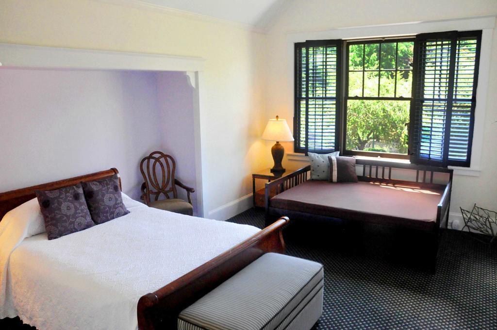 Om Sanctuary Holistic Retreat Asheville Exterior foto
